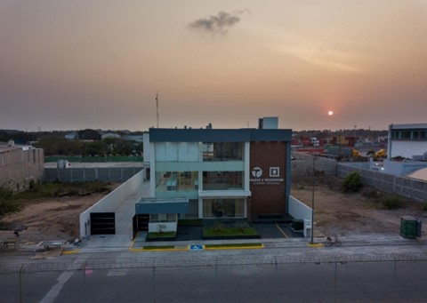 Ampliación oficinas Valdez & Woodward